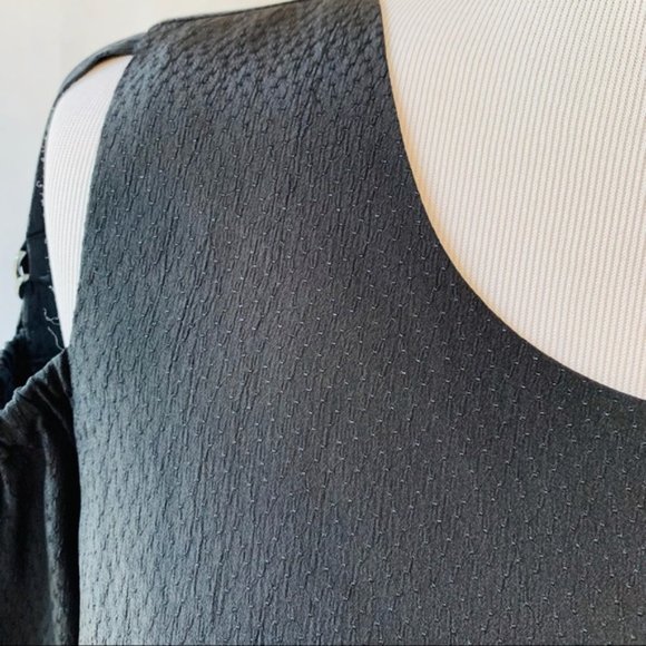 1. State Black Cold Shoulder Top Medium Blouse - Picture 5 of 8